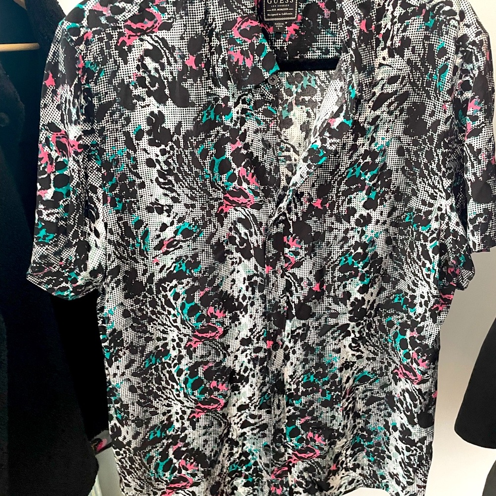 Guess Men shirt size L